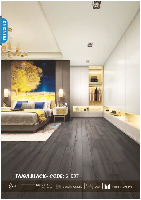 Royale Touche Floors TAIGA BLACK
